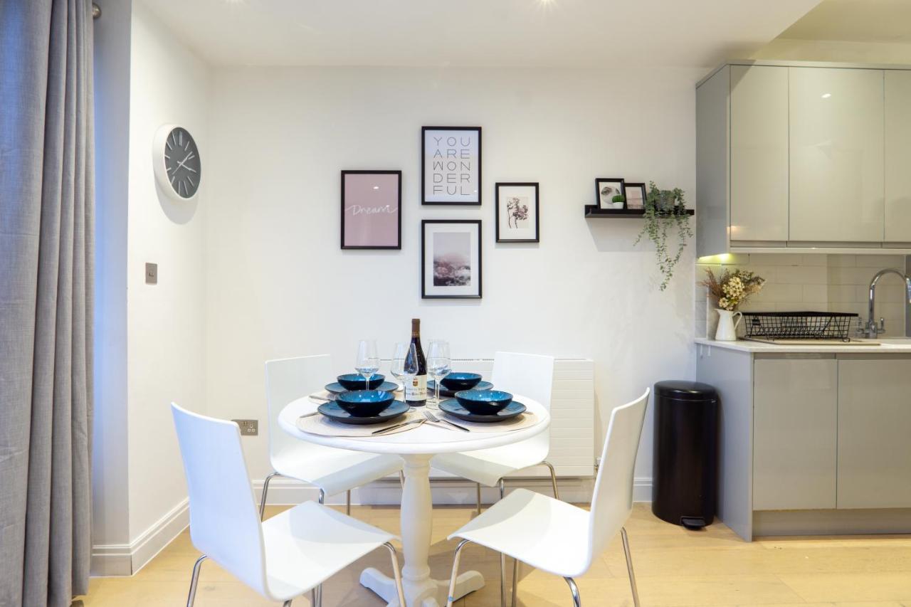 A Beautiful One Bedroom Flat With Garden & Parking Mill Hill Ngoại thất bức ảnh